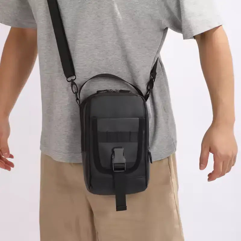 Magnetic Crossbody bag
