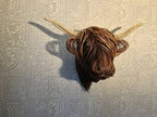 Wall-Mounted Cow Sculpture – Decorative Farm Animal Wall Art for Home and Garden