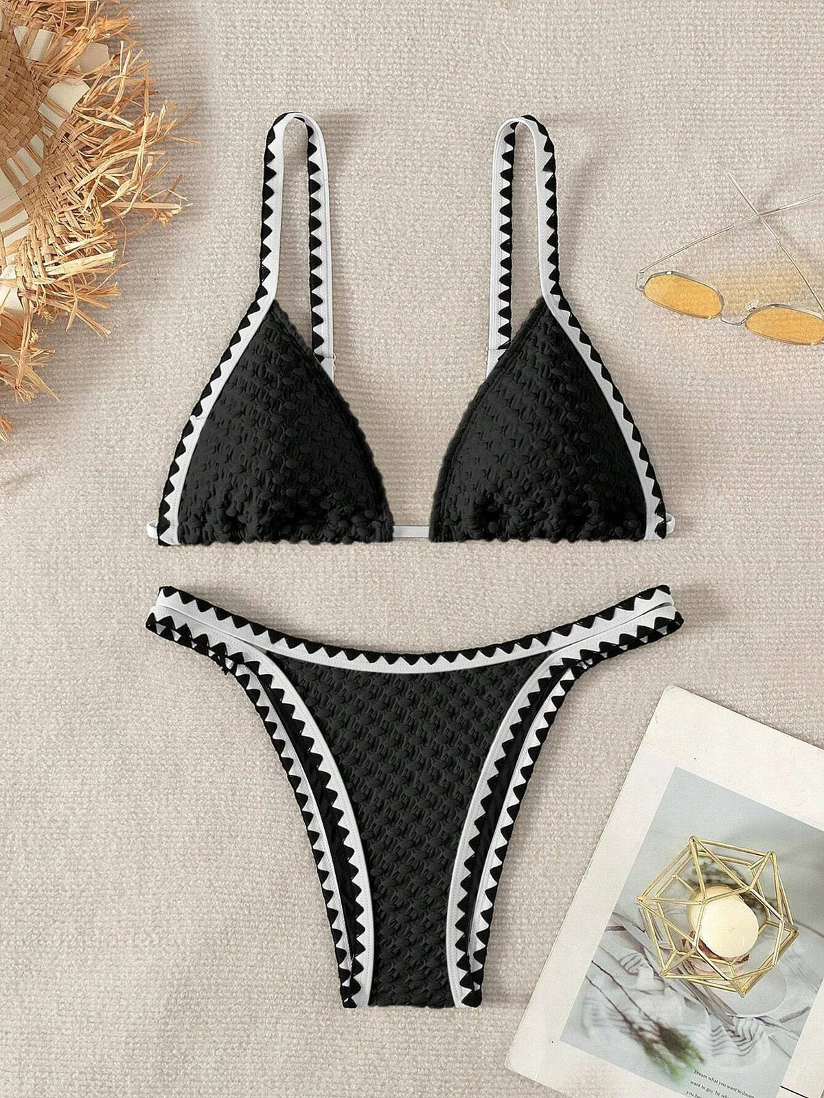 Women's Two-Piece Strapless Swimsuit – White Bandeau Bikini Set with Lace-Up Back