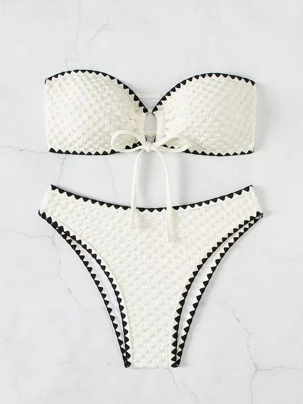 Women's Two-Piece Strapless Swimsuit – White Bandeau Bikini Set with Lace-Up Back