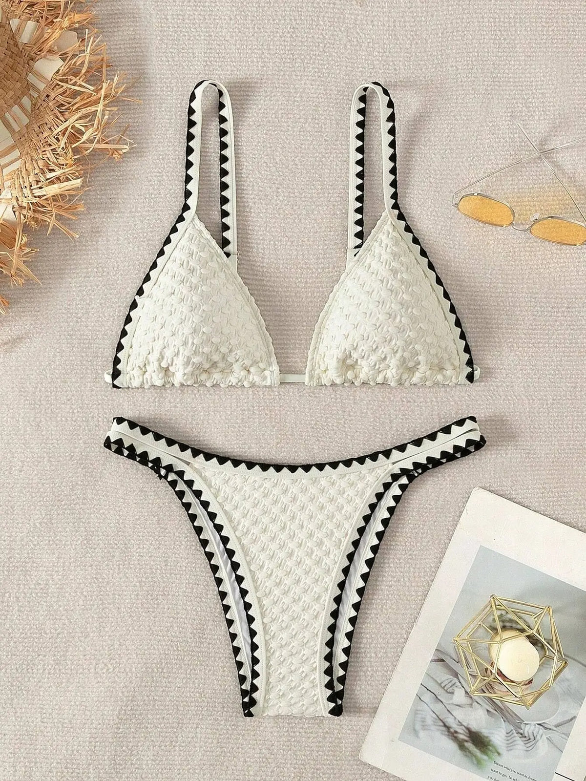 Women's Two-Piece Strapless Swimsuit – White Bandeau Bikini Set with Lace-Up Back