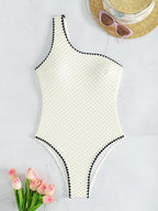 Women's Two-Piece Strapless Swimsuit – White Bandeau Bikini Set with Lace-Up Back