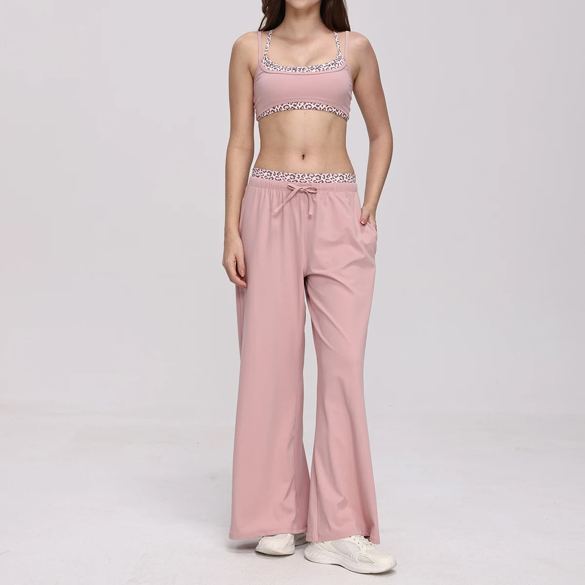 Hearuisavy Women's 2-Piece Polka Dot Activewear Set – Cross-Back Top and High-Waisted Shorts