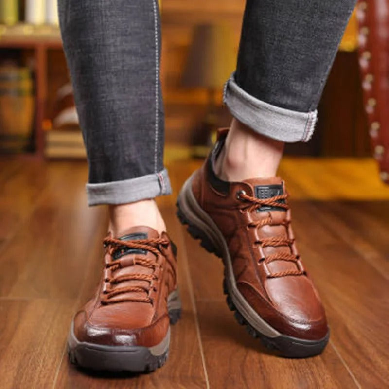 Men's Lightweight Outdoor Sneakers – Anti-Slip Casual Sports Shoes for Hiking and Everyday Wear