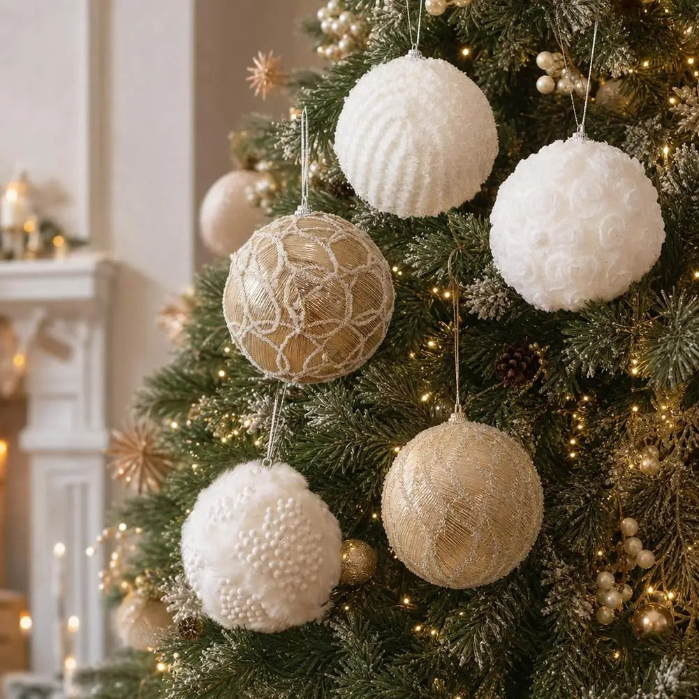 10cm White and Gold Christmas Ball Ornaments – Plush Mesh Hanging Tree Decorations