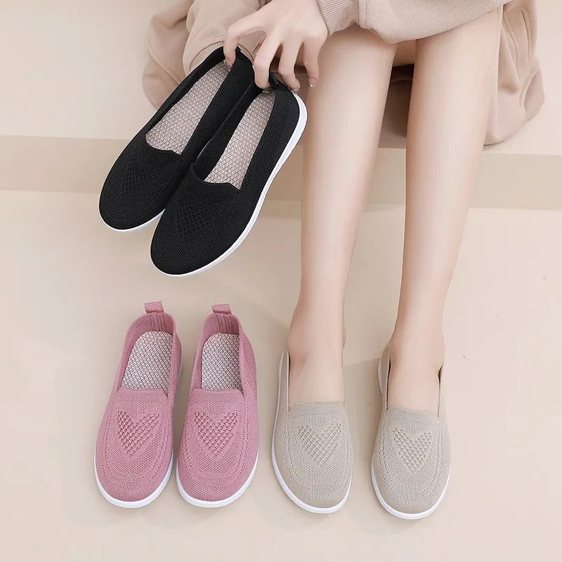 Women's Breathable Casual Shoes – Lightweight Fabric Low-Cut Walking Shoes for Spring and Summer