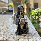 Resin Skeleton Figurine – Decorative Collectible Statue for Home Decor
