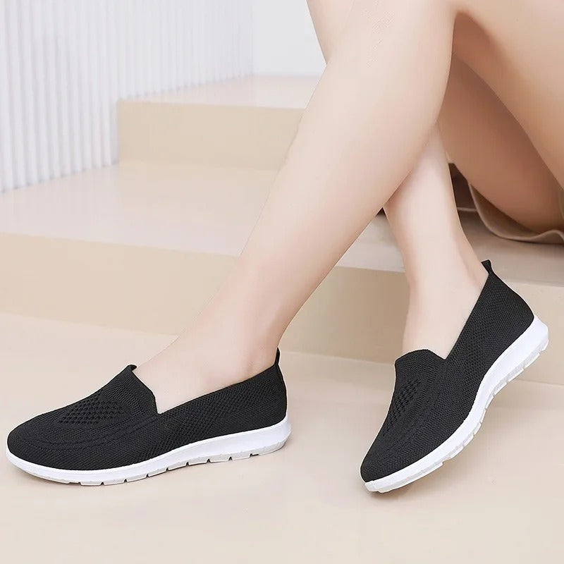Women's Breathable Casual Shoes – Lightweight Fabric Low-Cut Walking Shoes for Spring and Summer